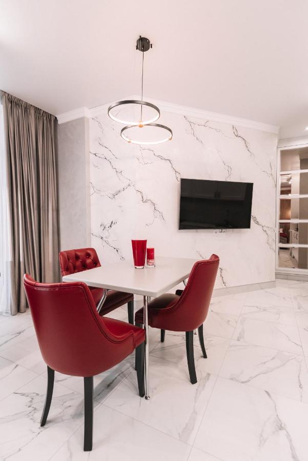 Royal Tower Vip Smart Apartments 4 Kiev Dış mekan fotoğraf