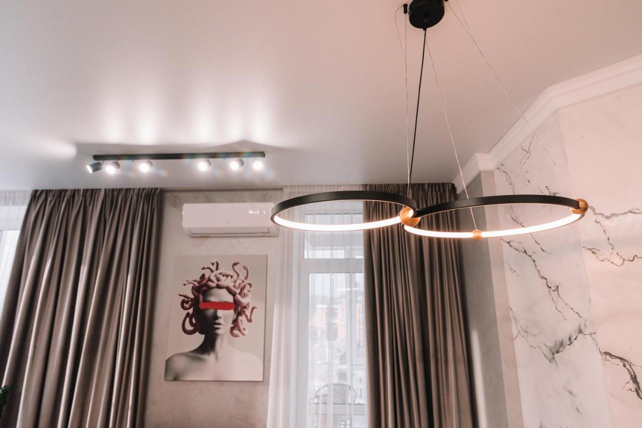 Royal Tower Vip Smart Apartments 4 Kiev Dış mekan fotoğraf