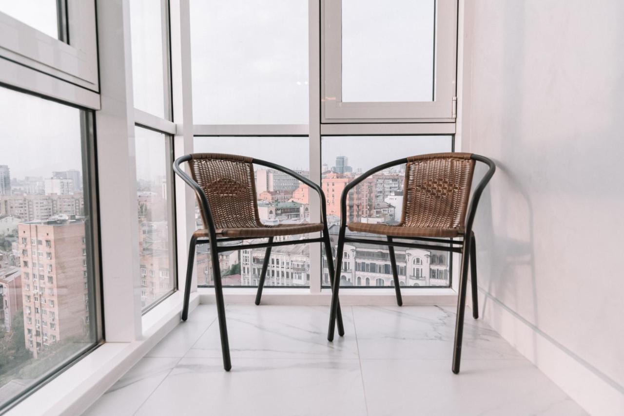 Royal Tower Vip Smart Apartments 4 Kiev Dış mekan fotoğraf