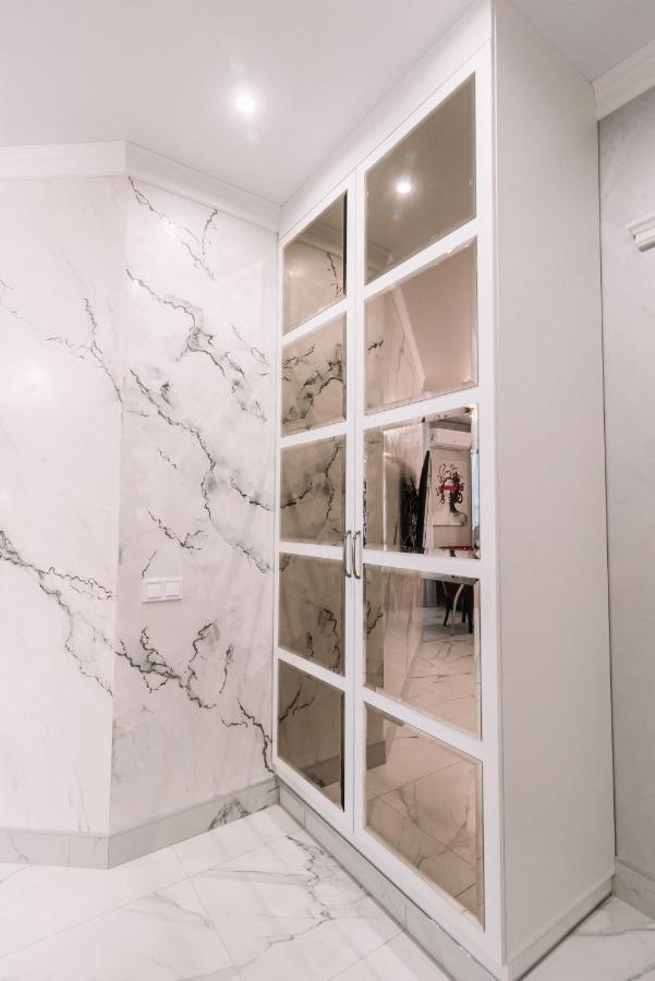 Royal Tower Vip Smart Apartments 4 Kiev Dış mekan fotoğraf
